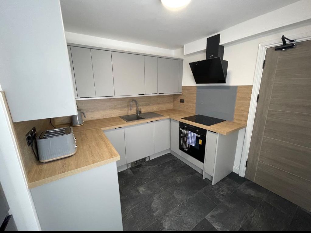 Property photo 3 of 6 Img_4585.Jpg