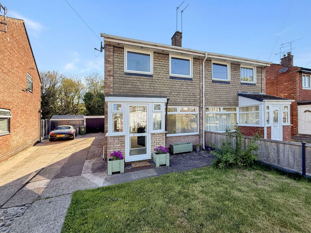 Property photo 1 of 14