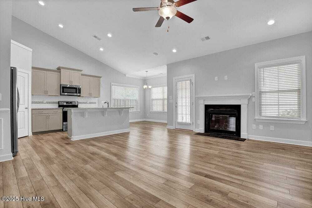 Property photo 1 of 26 <Alttext/>