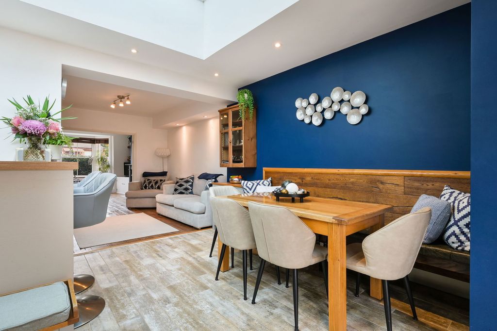 Property photo 3 of 29