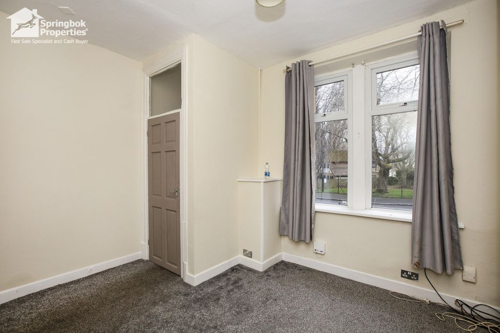 Property photo 2 of 11 Image 2