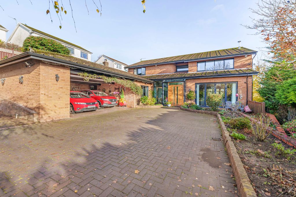 Property photo 1 of 56