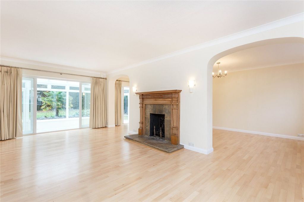 Property photo 3 of 14 Drawing Room