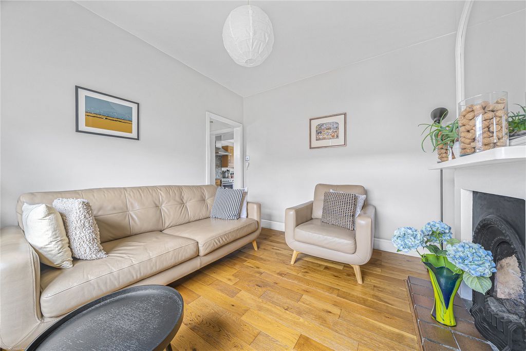 Property photo 3 of 20 Picture No. 08