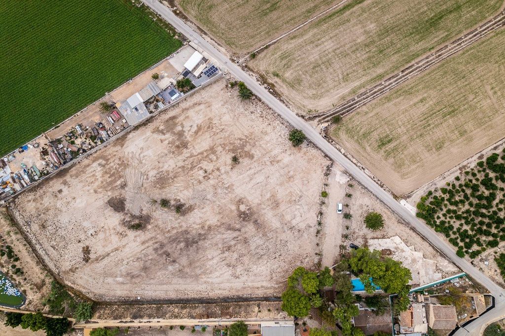 Property photo 3 of 50