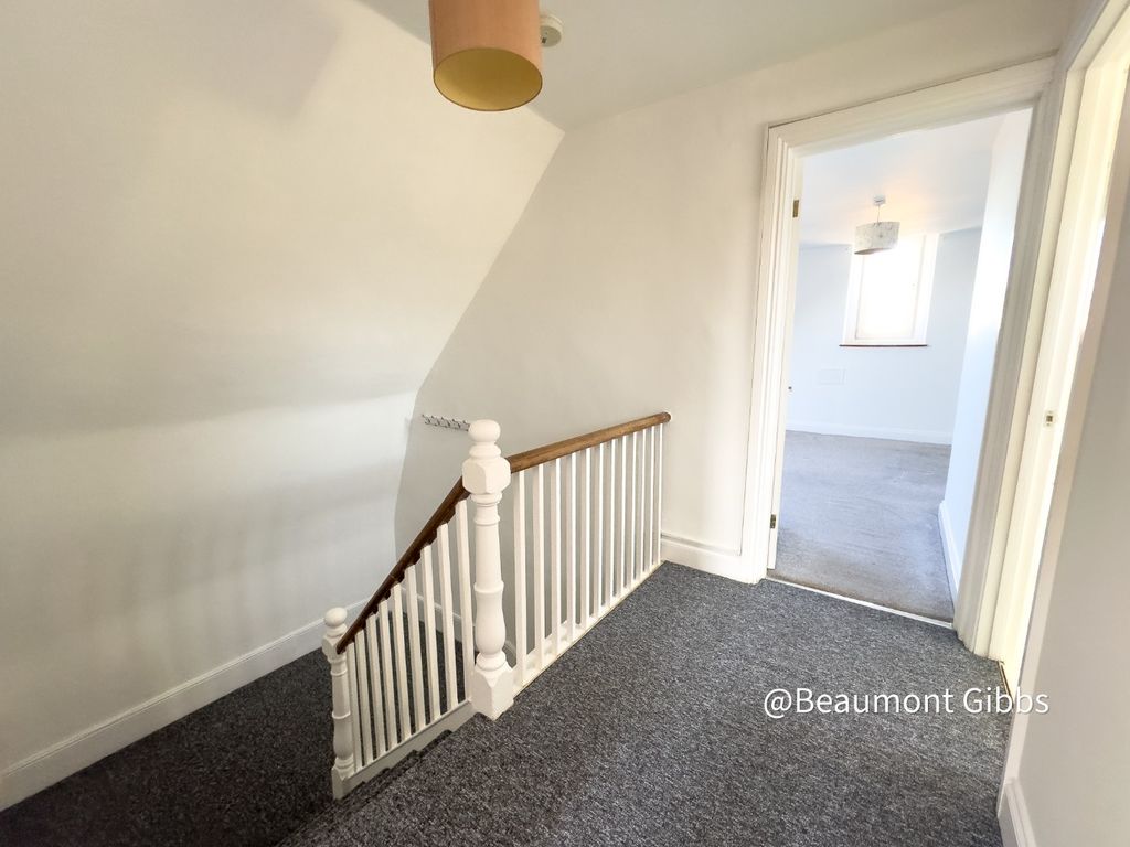 Property photo 2 of 17 3632503