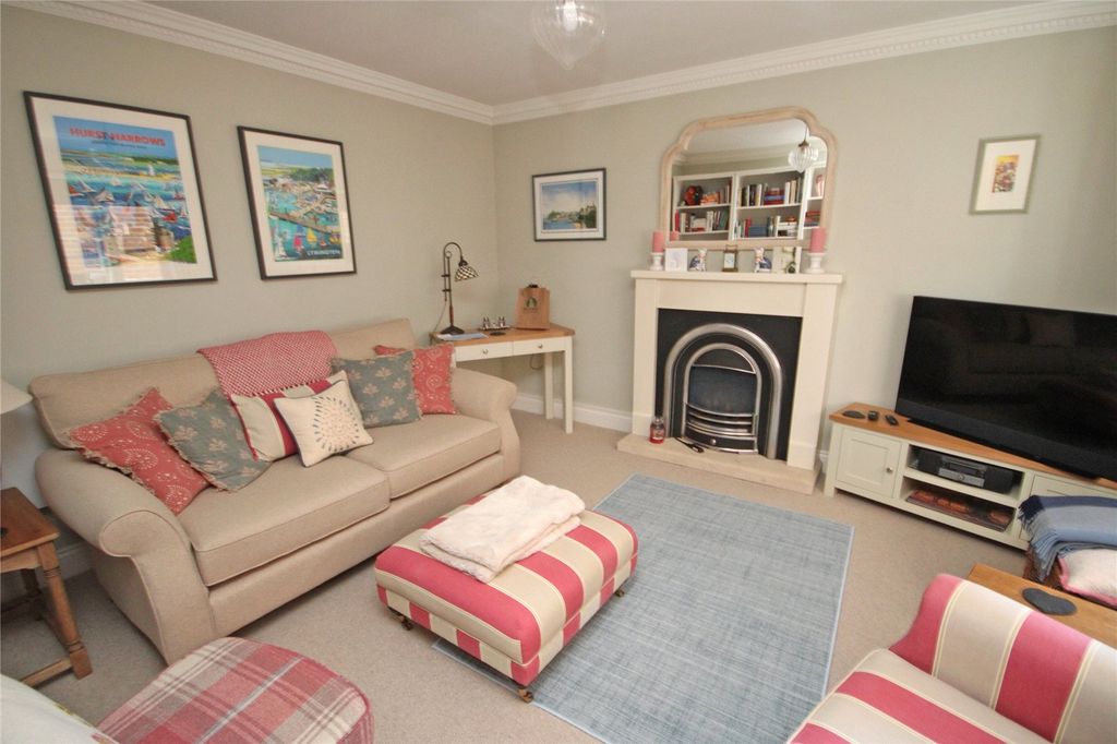Property photo 3 of 17 Picture No. 04