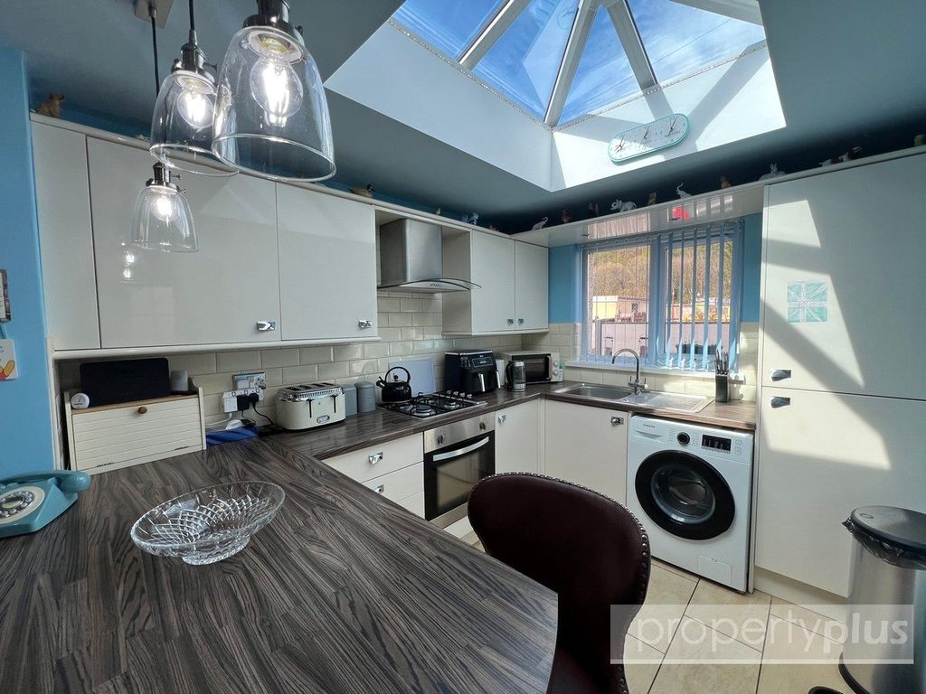 Property photo 1 of 13 Picture No. 04