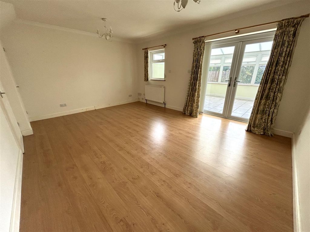 Property photo 3 of 24 Img_0092.Jpg