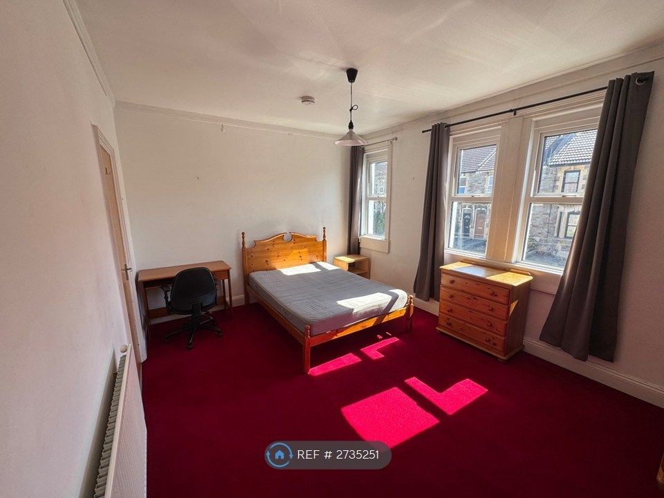 Property photo 3 of 15 Bedroom 1