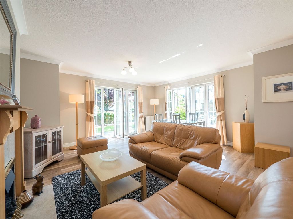 Property photo 3 of 18 Photo 3