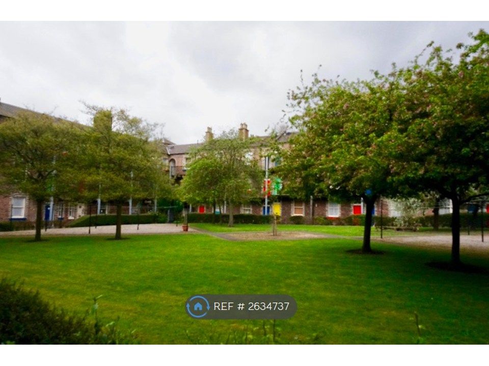 Property photo 2 of 19