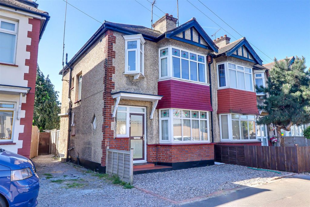 Property photo 1 of 19