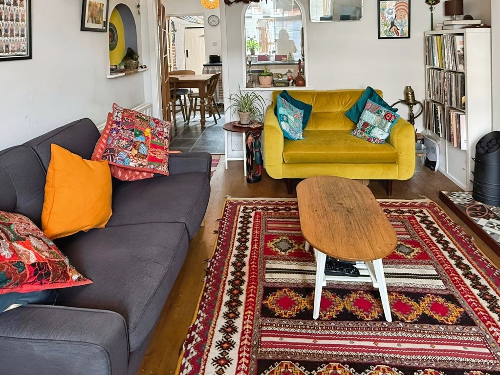 Property photo 2 of 24