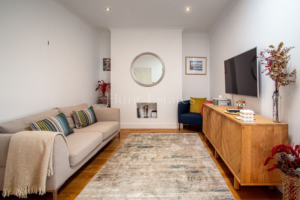 Property photo 3 of 22 Not Specified