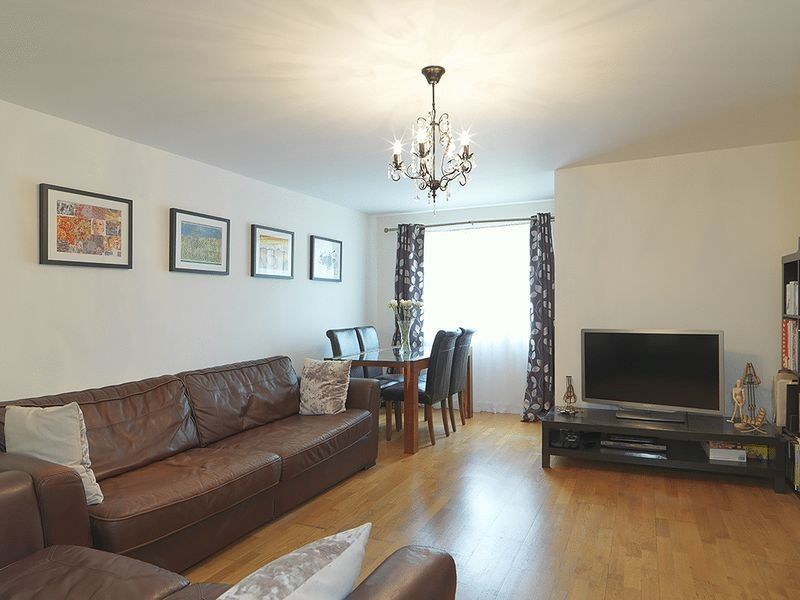 Property photo 3 of 7