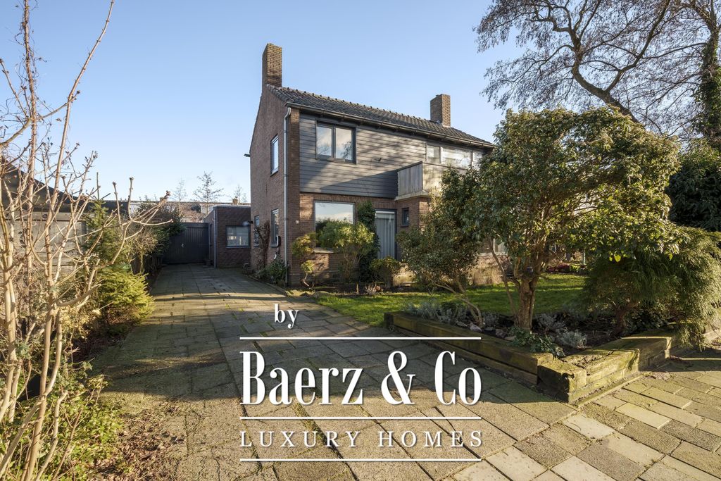 Property photo 1 of 48