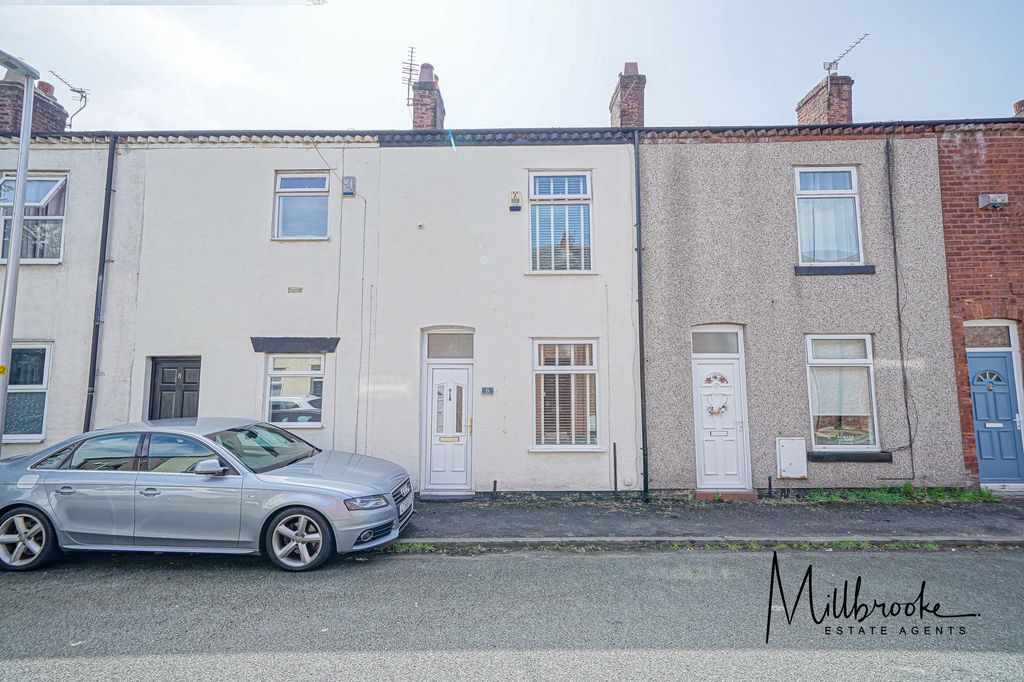Property photo 1 of 16