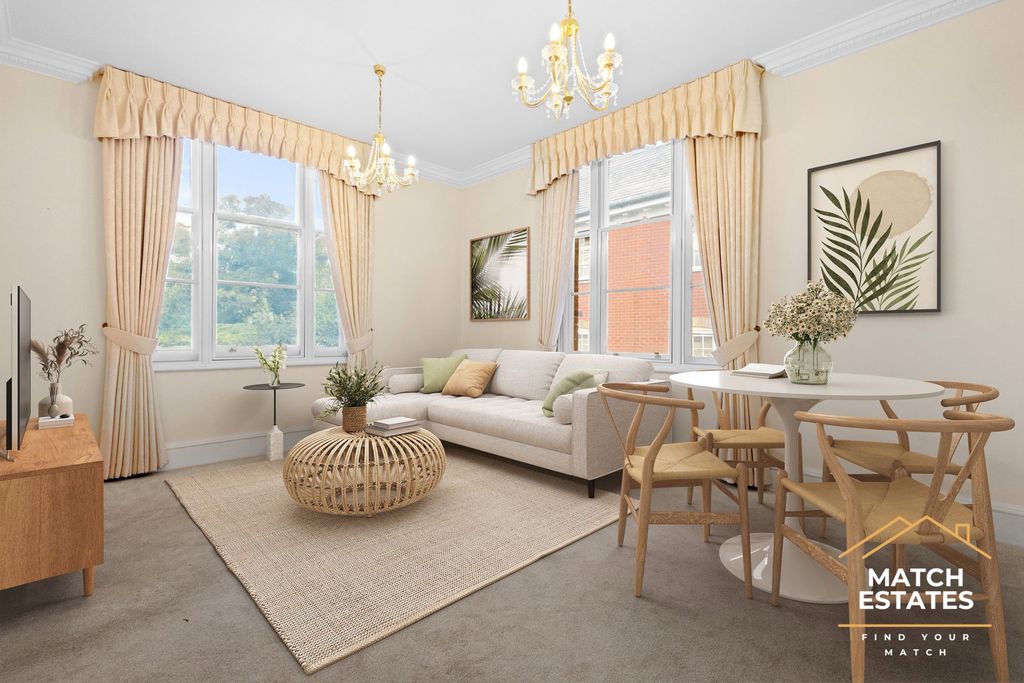 Property photo 2 of 9