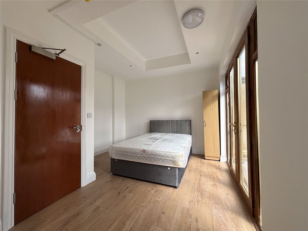 Property photo 1 of 8 Picture No. 02