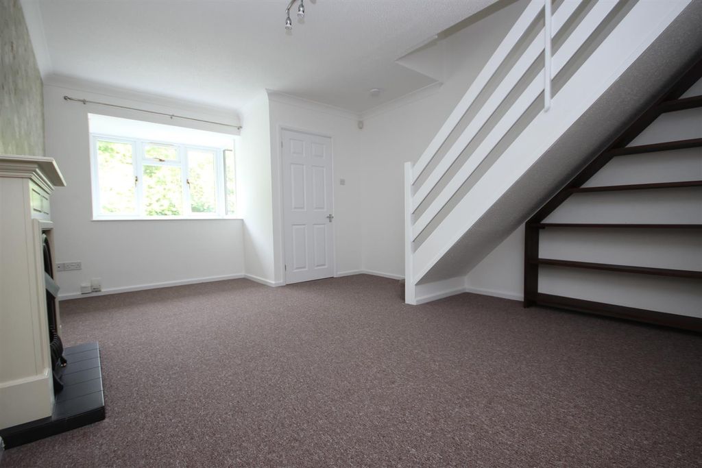 Property photo 3 of 13 Living Room 2.Jpg