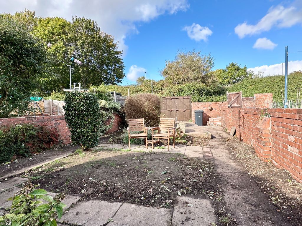 Property photo 3 of 16