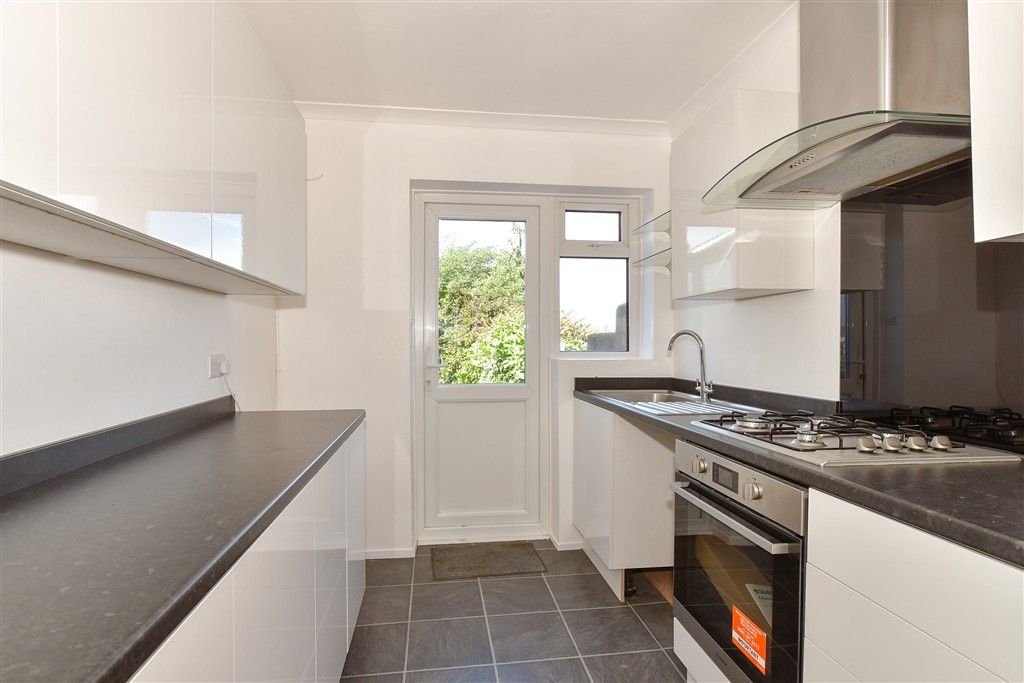 Property photo 2 of 13 Kitchen