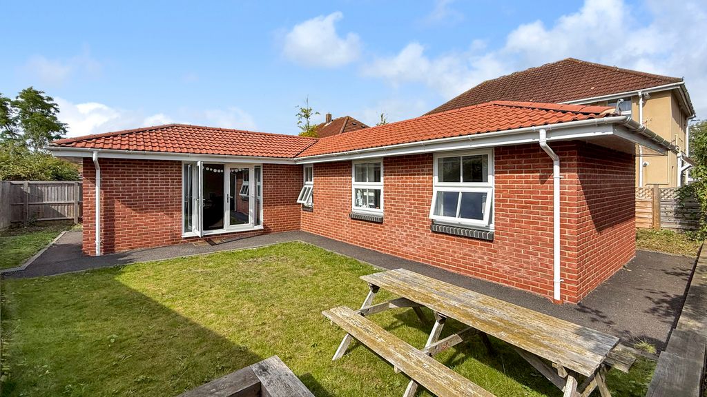 Property photo 1 of 10 Rear Elevation