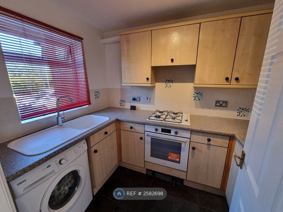 Property photo 3 of 19