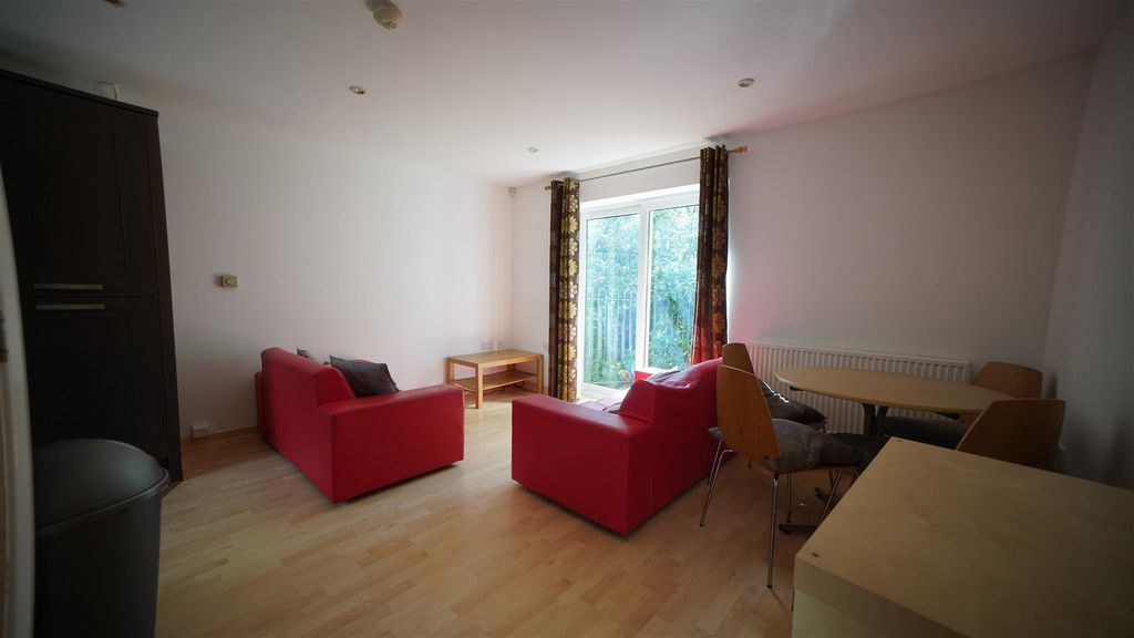 Property photo 3 of 13 Dsc09984.Jpg