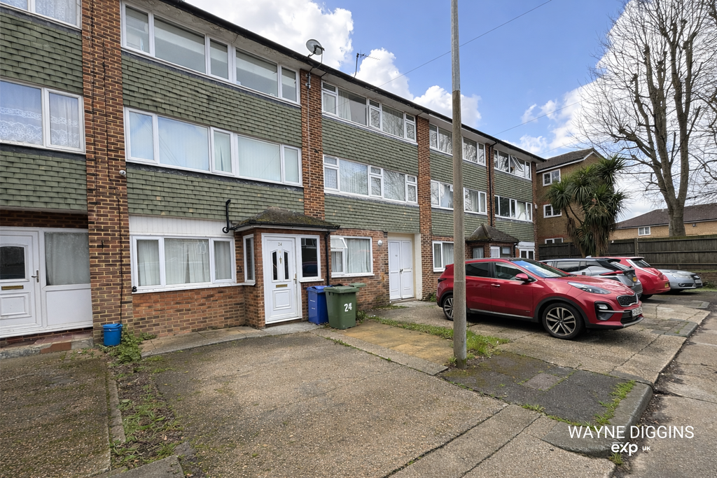 Property photo 2 of 14