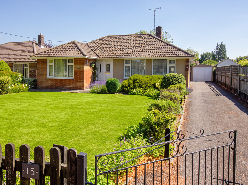 Property photo 1 of 17