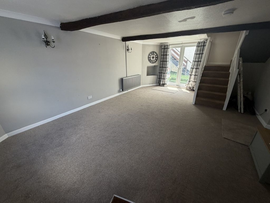 Property photo 2 of 12 Not Specified