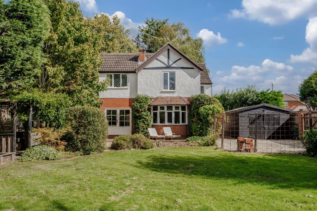 Property photo 1 of 17