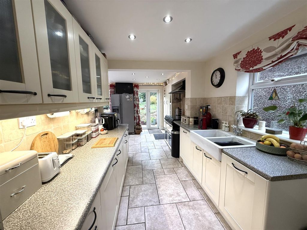 Property photo 3 of 16 Windmill 16.Jpg