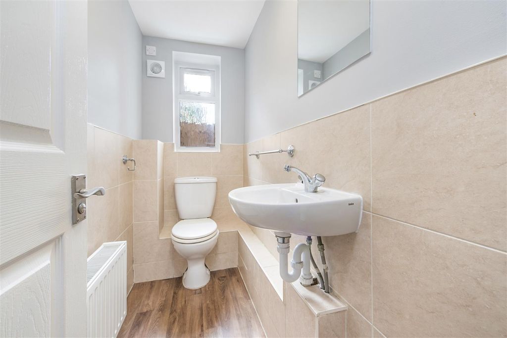 Additional image 9 of 9 bed semi-detached house for saleStuart Road, High Wycombe HP13