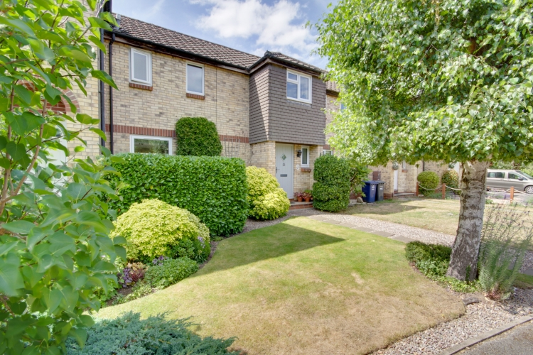 Property photo 1 of 17