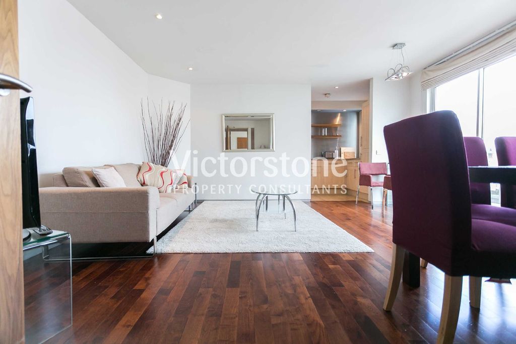 Property photo 1 of 12 3576862