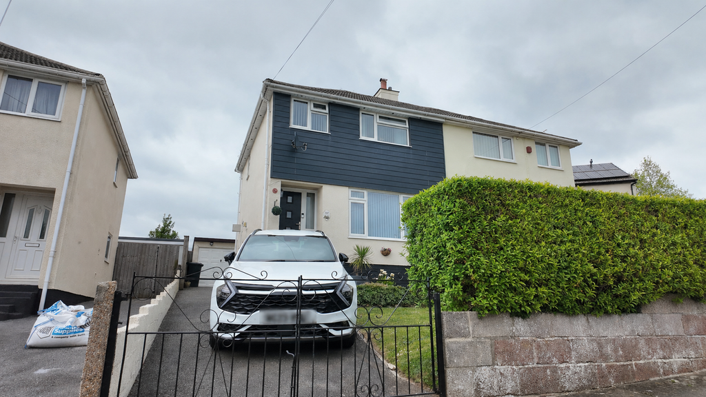 Property photo 1 of 12