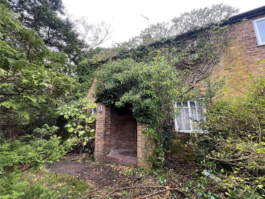 Property photo 1 of 11 Front Elevation