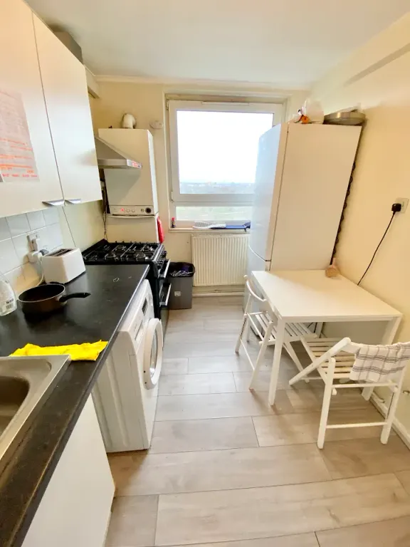 Property photo 3 of 4