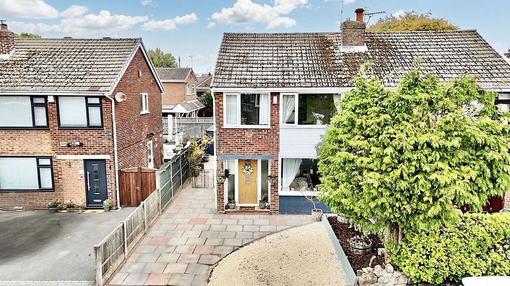 Property photo 1 of 21