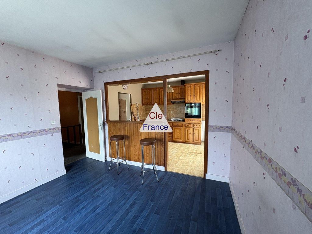 Property photo 2 of 6