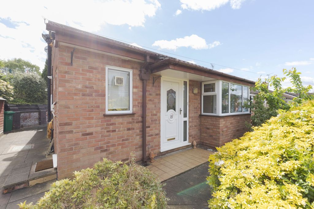 Property photo 2 of 13