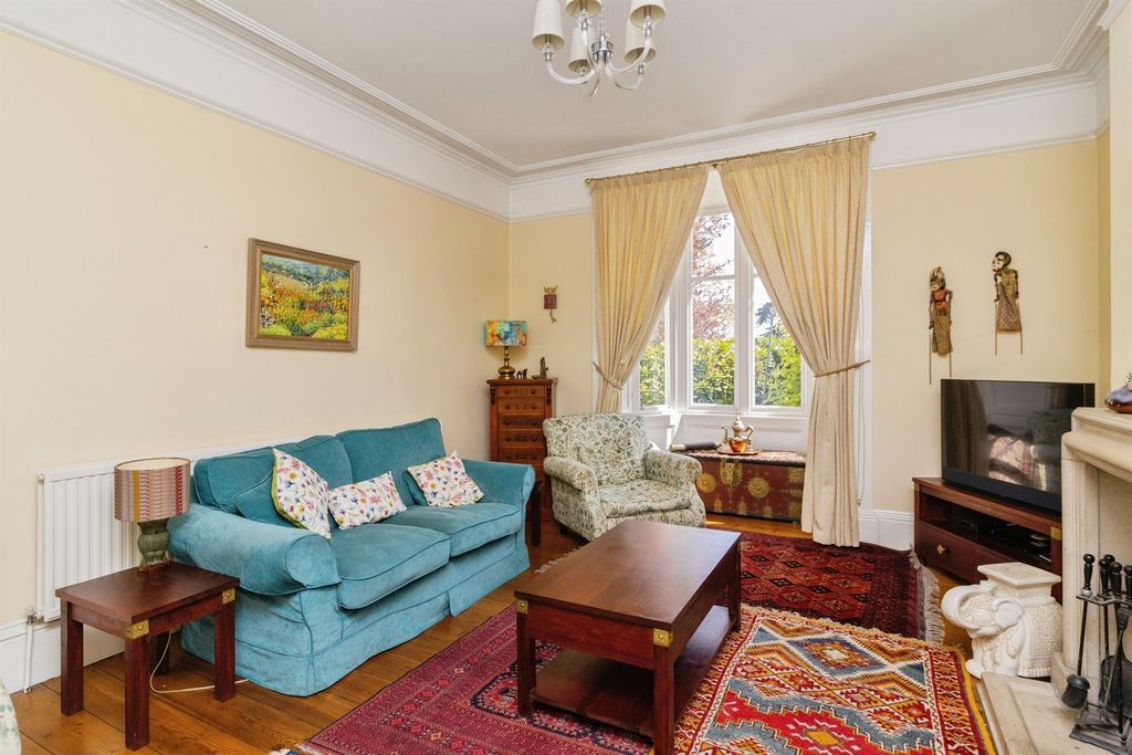 Additional image 6 of 4 bed semi-detached house for saleCourtenay Road, Newton Abbot TQ12