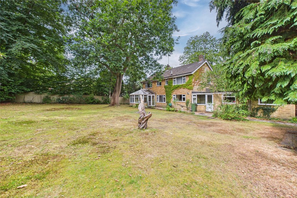 Property photo 2 of 17 Picture No. 22