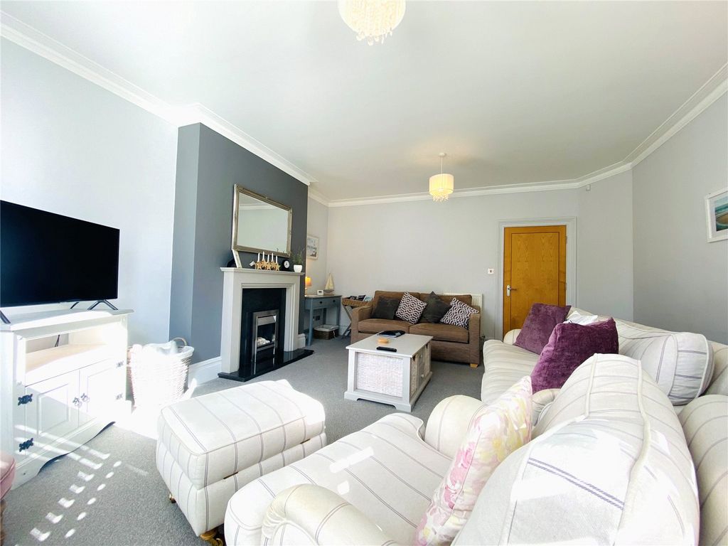 Property photo 3 of 20 Picture No. 07