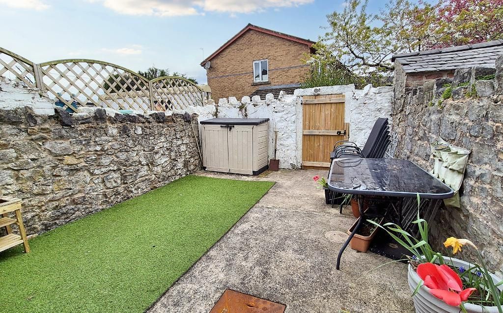 Property photo 2 of 10 Photo 2