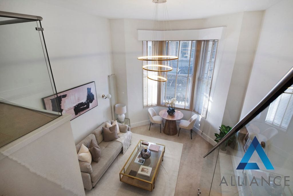 Property photo 3 of 21