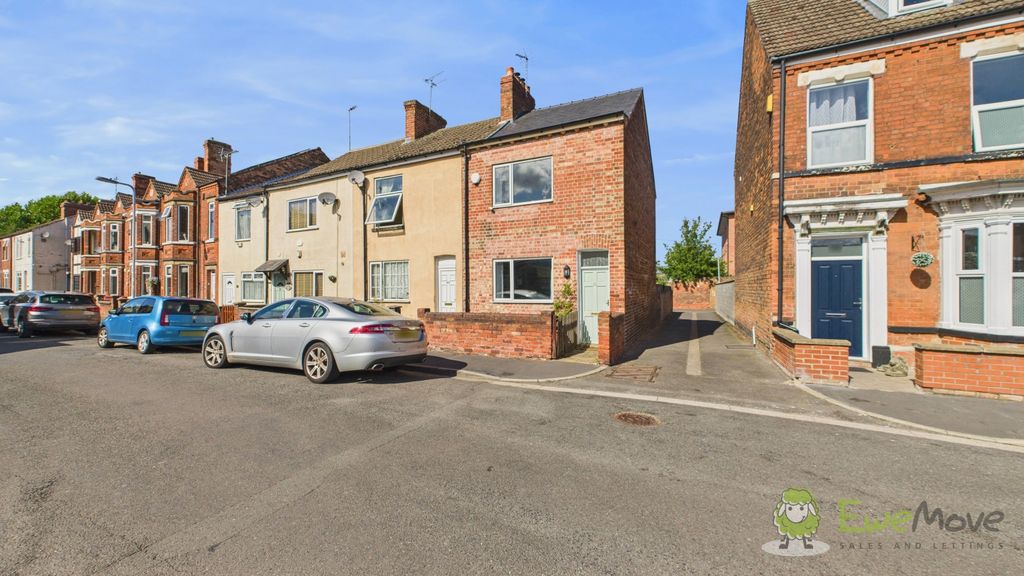 Property photo 3 of 3 Cam02351G0-Pr0078-Still002 (1)